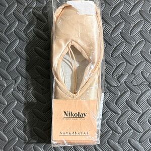 Nikolay Smartpoint Pointe Shoes